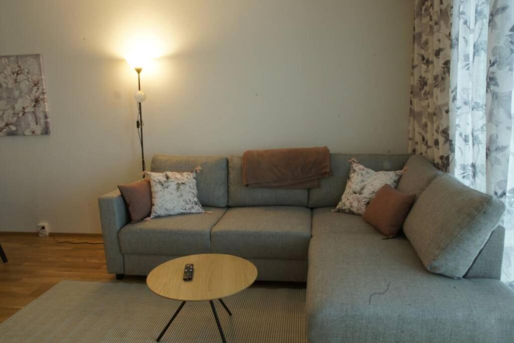 Keskustan Kaksio 45 M2 Autopaikalla, Rautatienkatu 19, 9 Krs Apartment Оулу Екстериор снимка