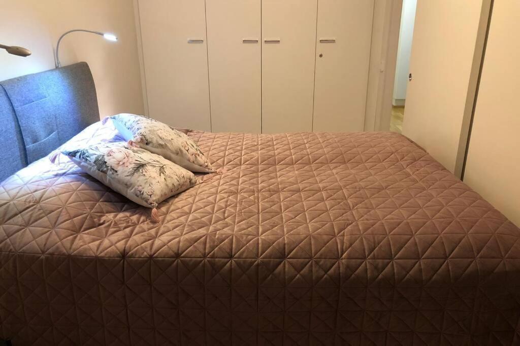 Keskustan Kaksio 45 M2 Autopaikalla, Rautatienkatu 19, 9 Krs Apartment Оулу Екстериор снимка